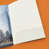 中綴じ冊子付ポケットフォルダーのポケット部分イメージ画像
